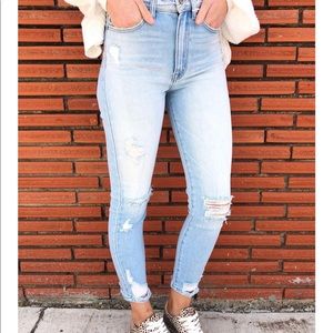 KanCan High-Rise Distressed Skinny Jean, NWT!